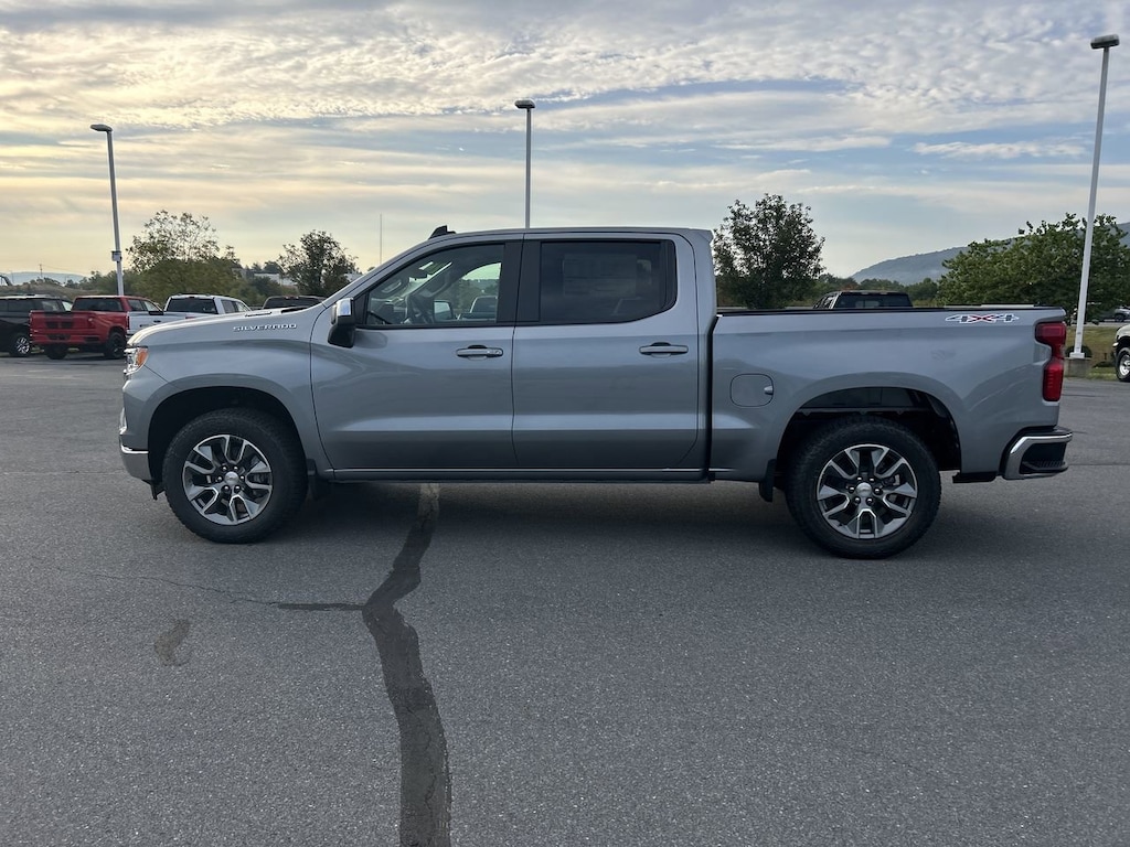 New 2026 Chevrolet Silverado 1500 LT Truck Crew Cab