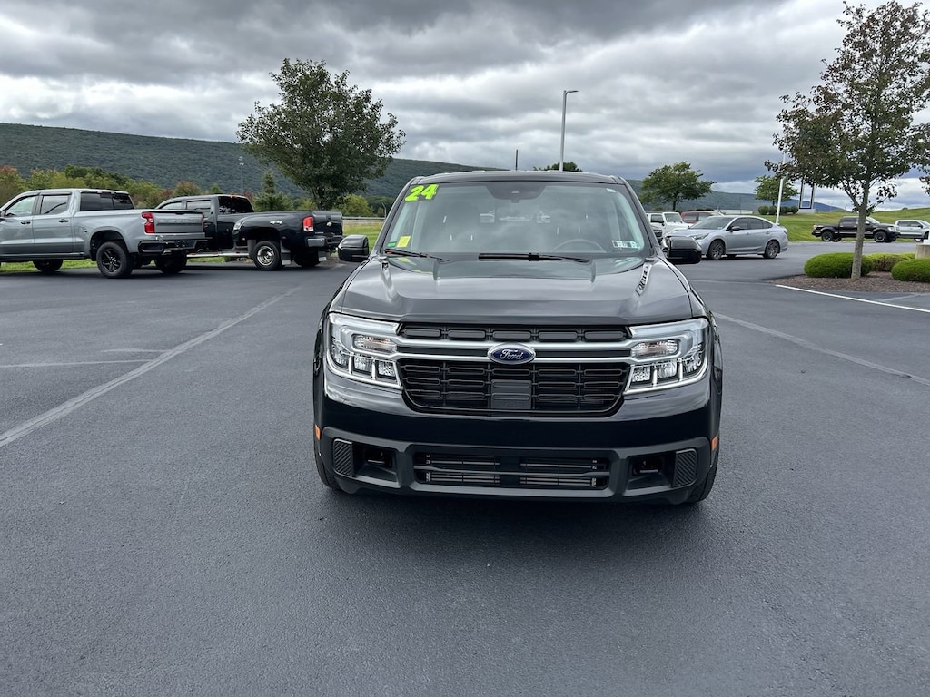 Used 2024 Ford Maverick Lariat Truck SuperCrew