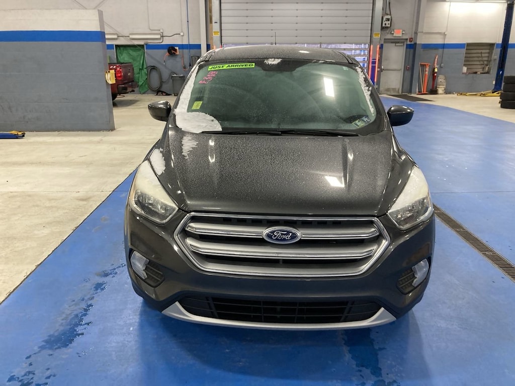 Used 2017 Ford Escape SE SUV