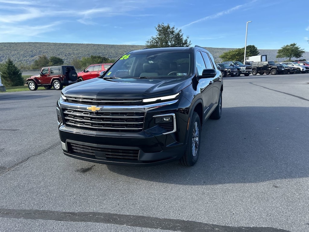 New 2026 Chevrolet Traverse AWD LT SUV