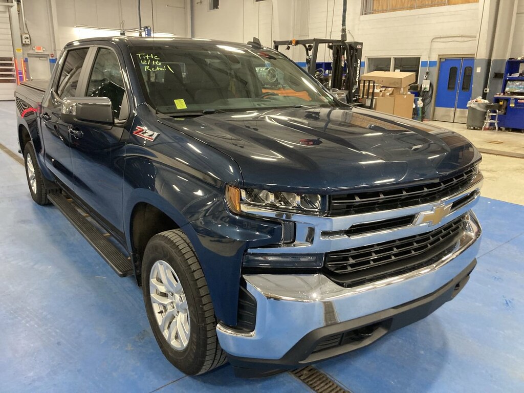 Used 2021 Chevrolet Silverado 1500 LT Truck Crew Cab