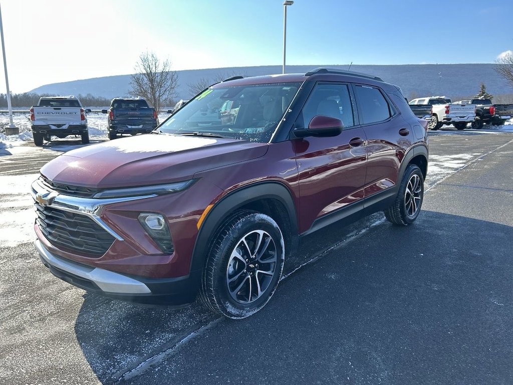 Used 2024 Chevrolet Trailblazer LT SUV