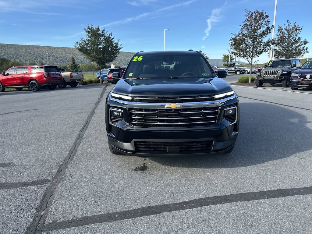 New 2026 Chevrolet Traverse AWD LT SUV