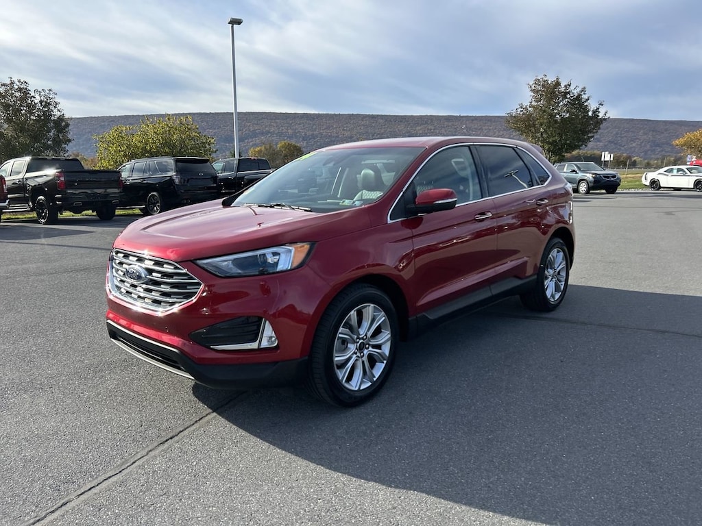Used 2024 Ford Edge Titanium SUV