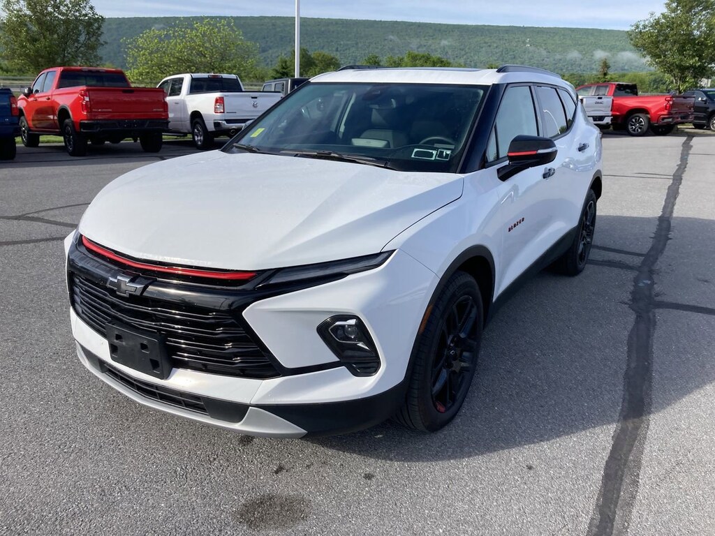 Used 2025 Chevrolet Blazer LT w/3LT SUV