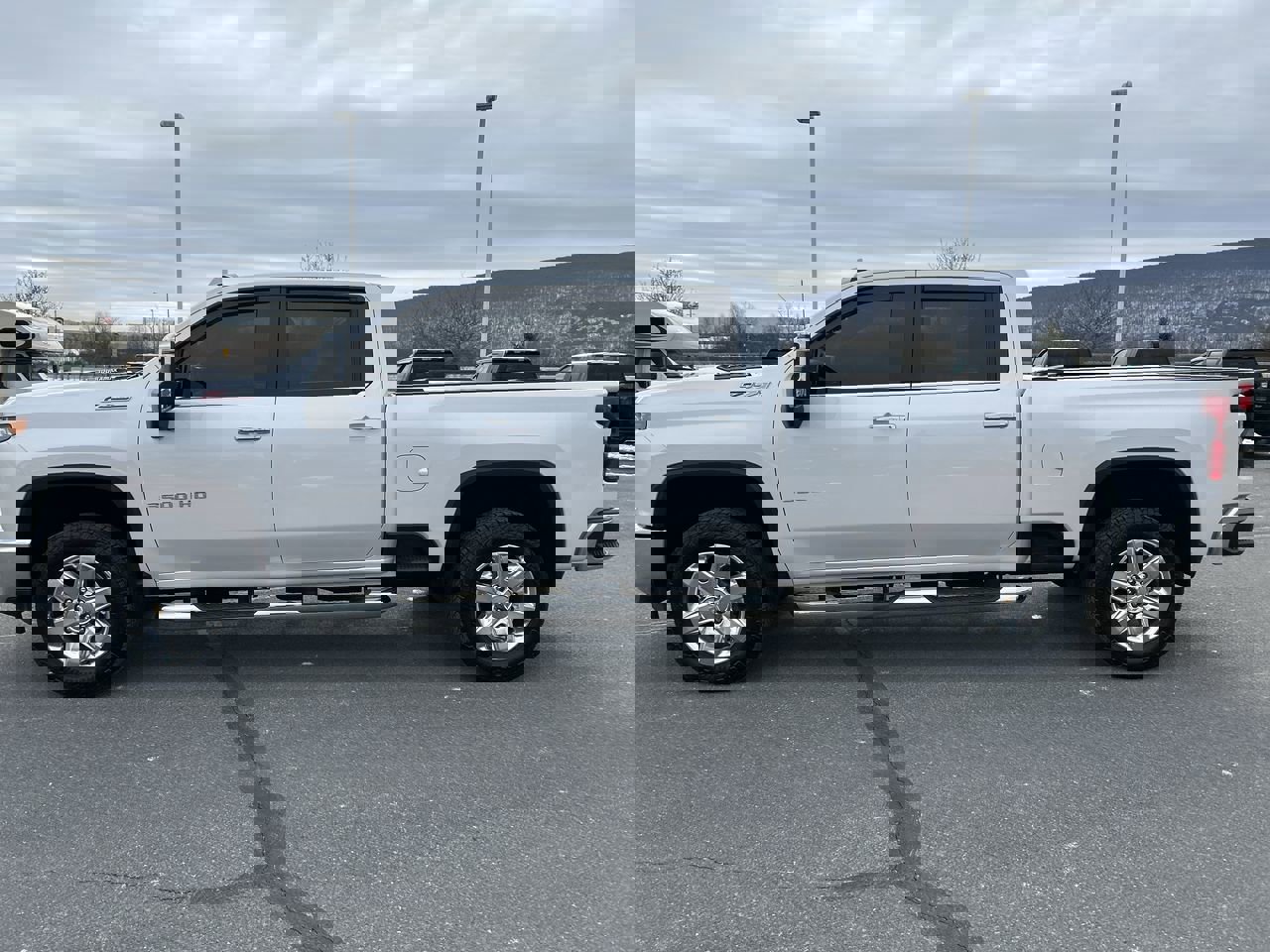2021 Chevrolet Silverado 3500HD LTZ photo 4