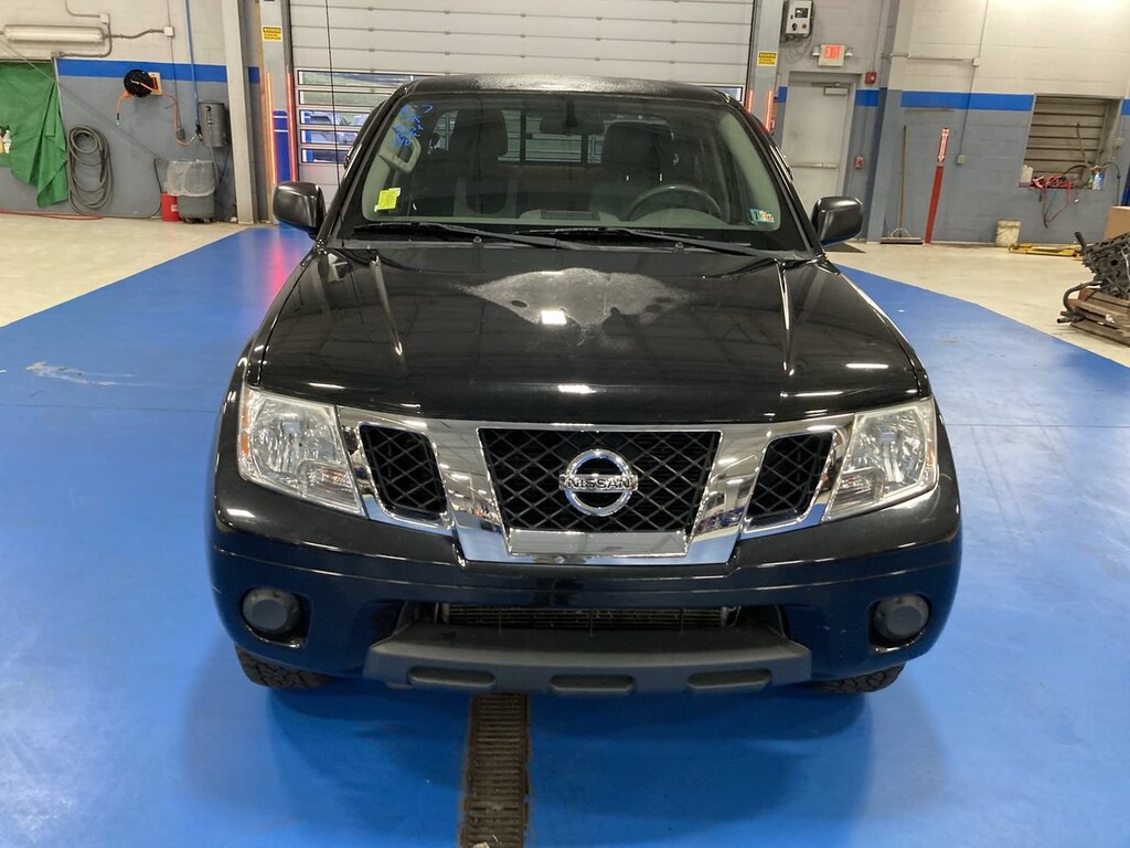 Used 2019 Nissan Frontier SV Truck Crew Cab