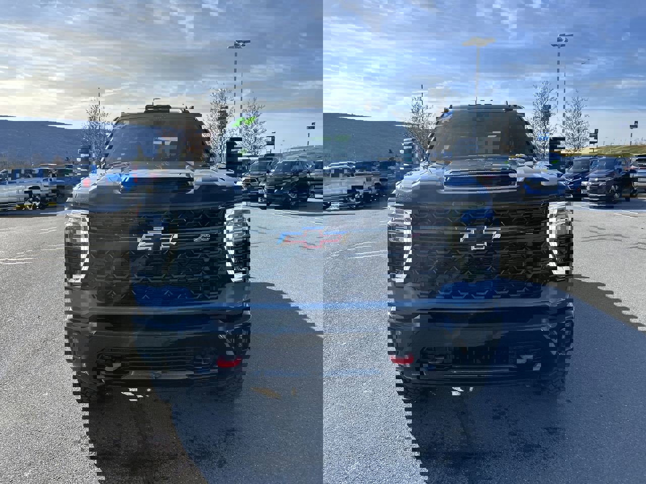 2024 Chevrolet Silverado 2500HD ZR2 photo 2