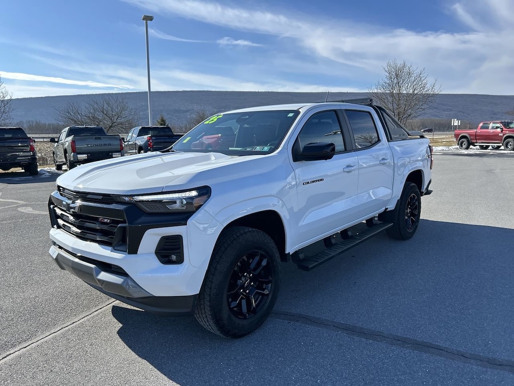 New 2025 Chevrolet Colorado 4WD Z71 Truck Crew Cab