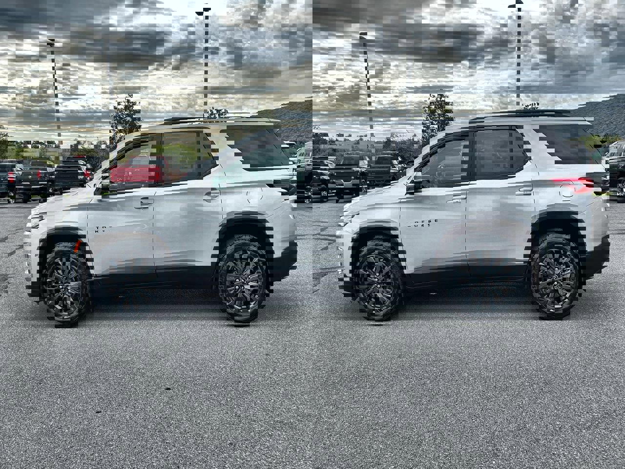 2022 Chevrolet Traverse RS photo 4