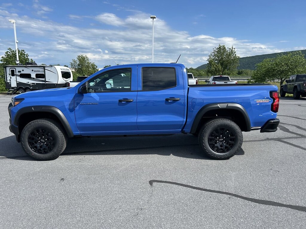 New 2026 Chevrolet Colorado 4WD Trail Boss Truck Crew Cab