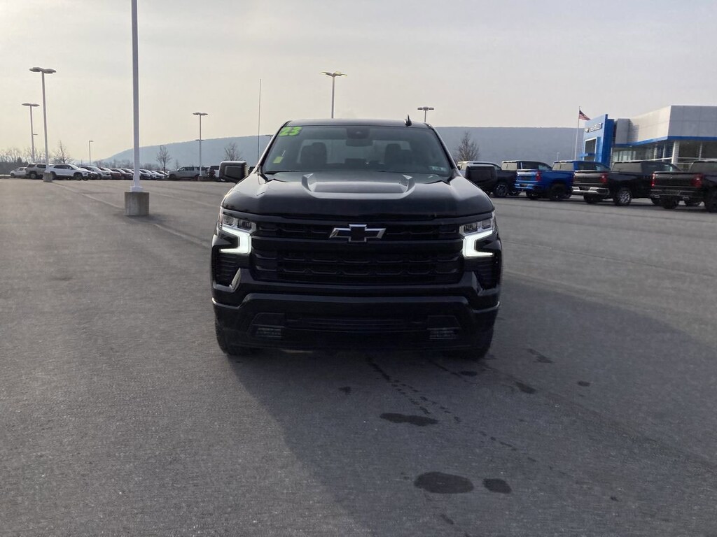 Used 2023 Chevrolet Silverado 1500 RST Truck Crew Cab