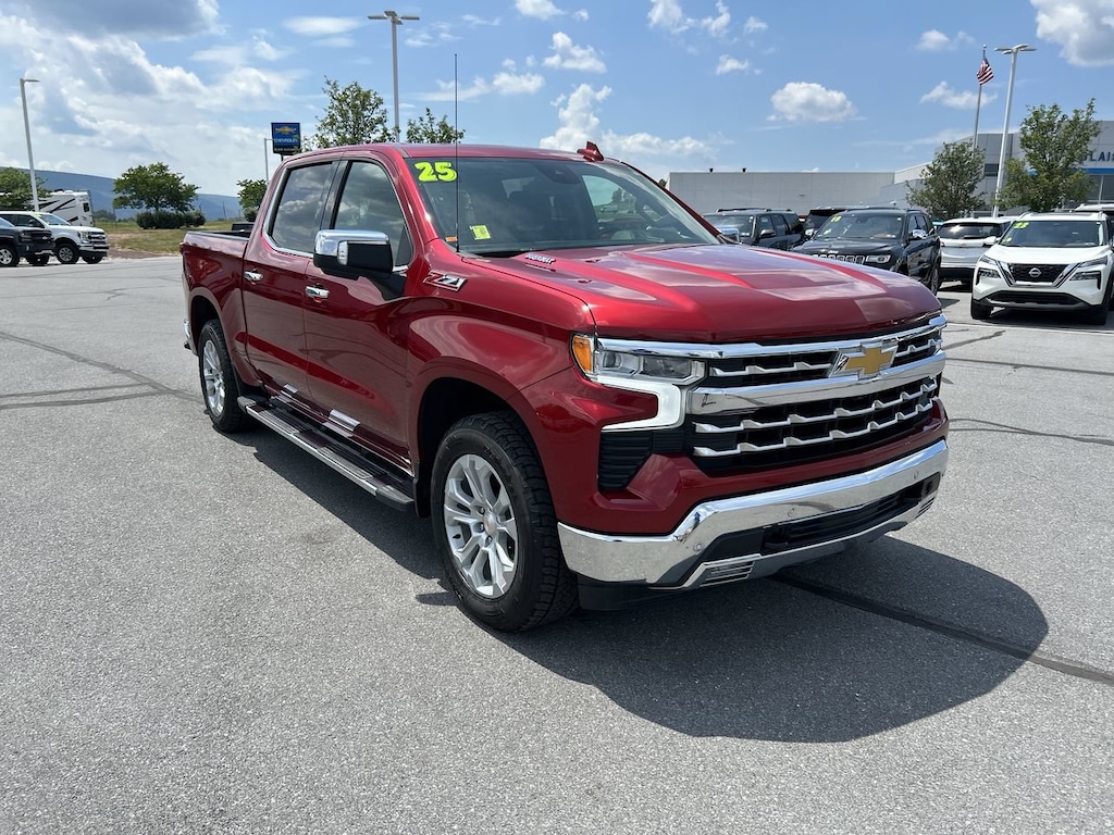 Used 2025 Chevrolet Silverado 1500 LTZ Truck Crew Cab