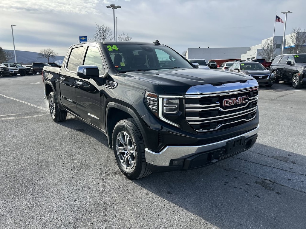 Used 2024 GMC Sierra 1500 SLT Truck Crew Cab