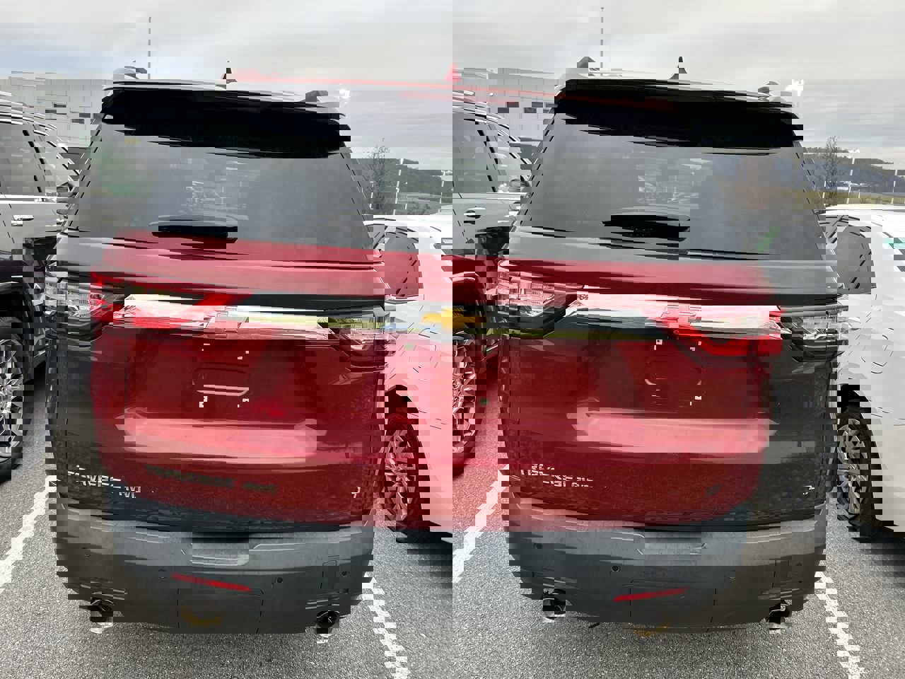 2021 Chevrolet Traverse Leather photo 3