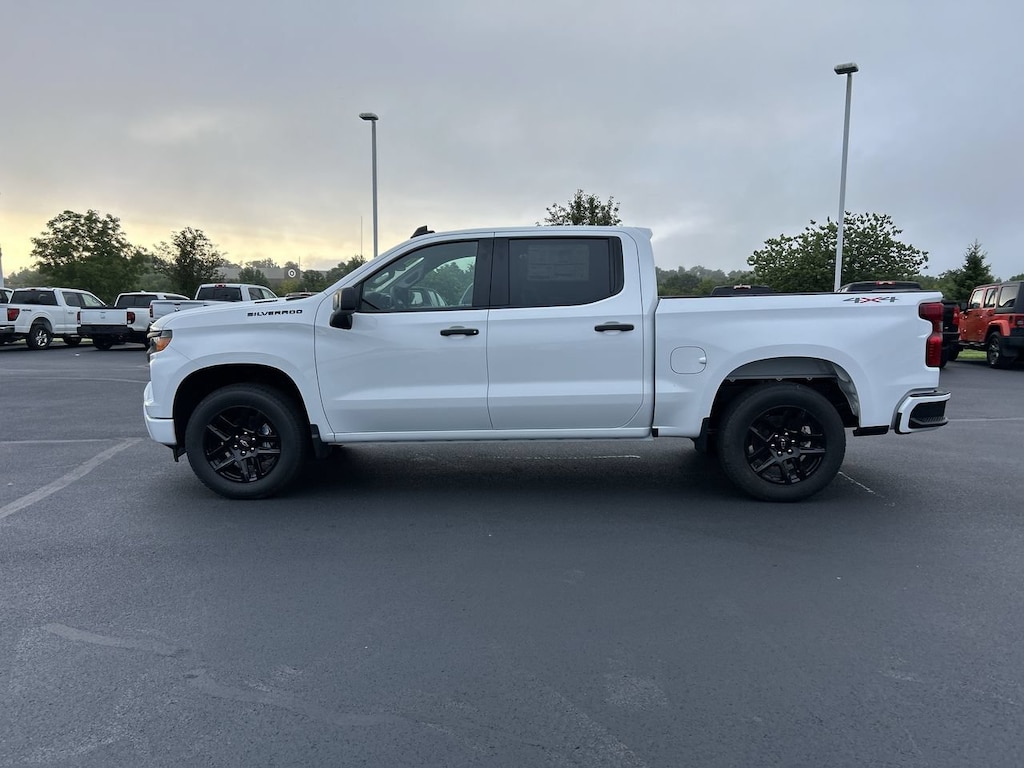 New 2026 Chevrolet Silverado 1500 Custom Truck Crew Cab