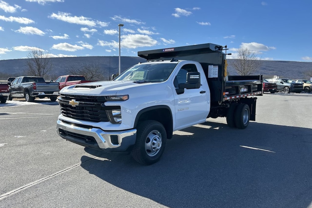 New 2025 Chevrolet Silverado 3500HD Chassis Work Truck Truck Regular Cab