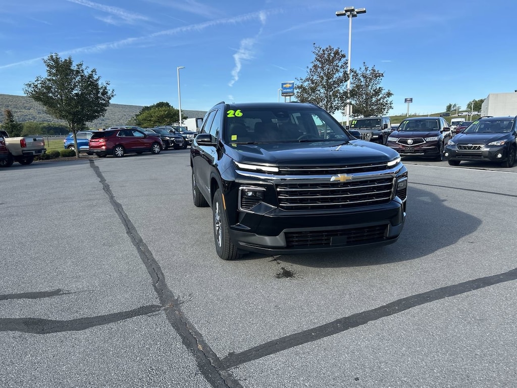 New 2026 Chevrolet Traverse AWD LT SUV