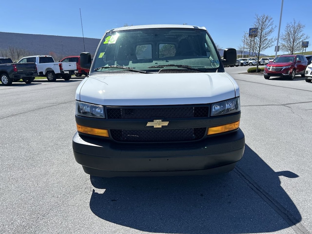 New 2026 Chevrolet Express 2500 1WT Van Cargo Van