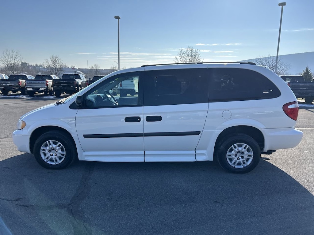 Used 2006 Dodge Grand Caravan SE Van