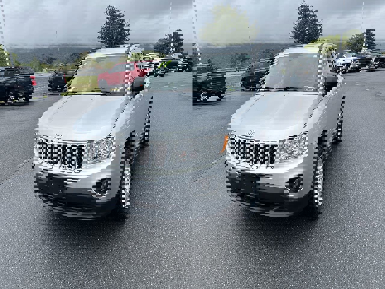 2011 Jeep Compass Latitude photo 3