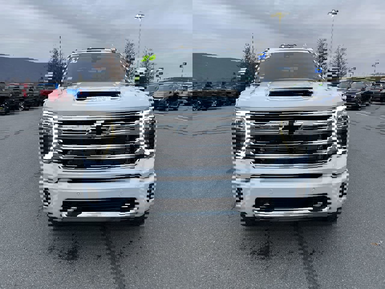 2026 Chevrolet Silverado 3500HD High Country photo 2