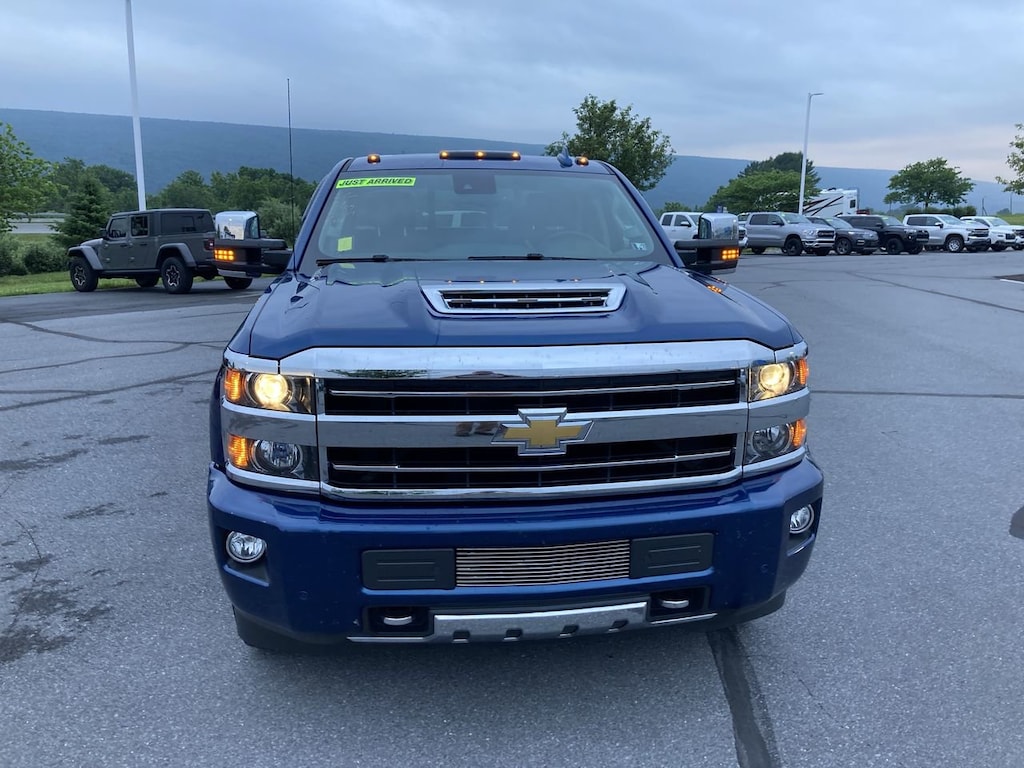 Used 2019 Chevrolet Silverado 2500HD High Country Truck Crew Cab