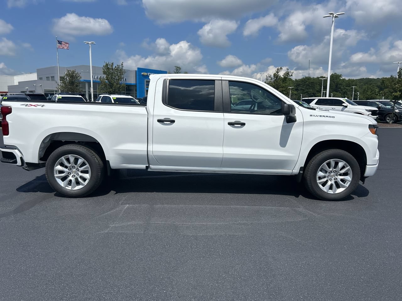 2026 Chevrolet Silverado 1500 Custom - Photo 8