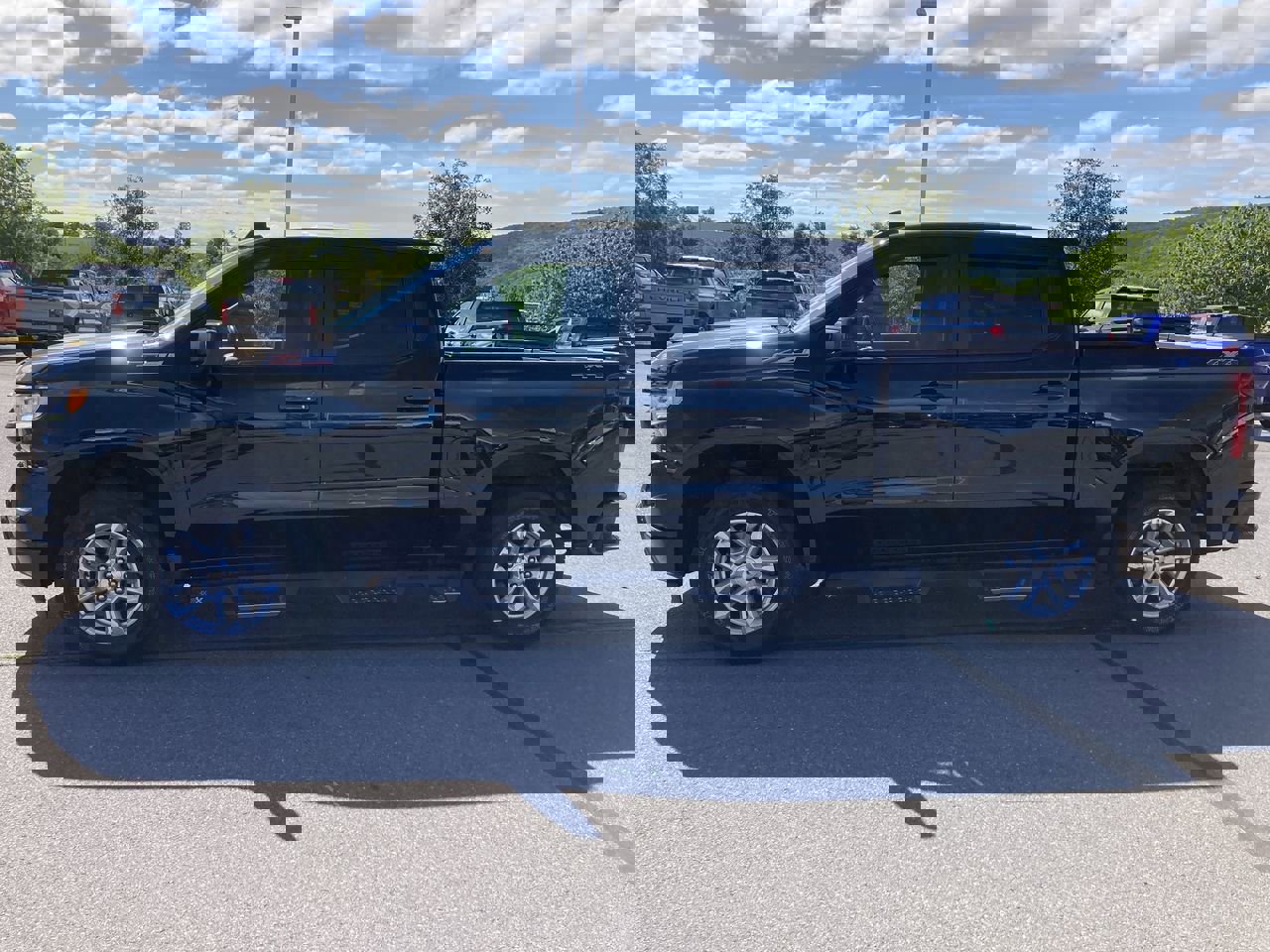 2022 Chevrolet Silverado 1500 RST photo 4