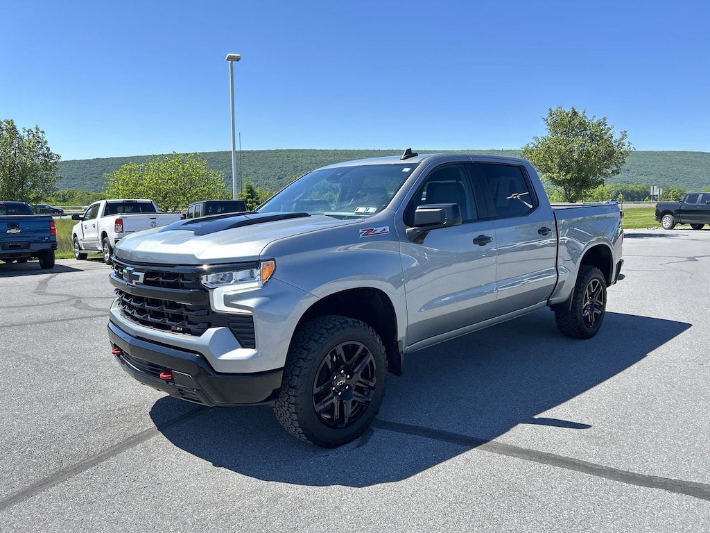 Used 2023 Chevrolet Silverado 1500 LT Trail Boss Truck Crew Cab