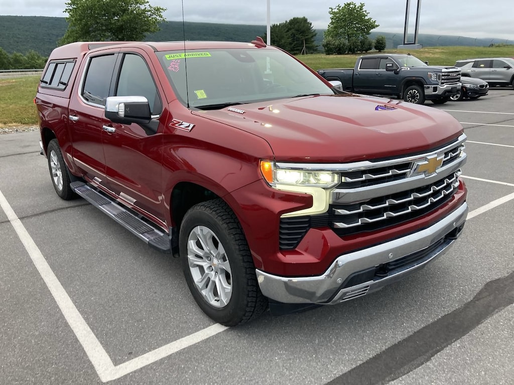 Used 2025 Chevrolet Silverado 1500 LTZ Truck Crew Cab