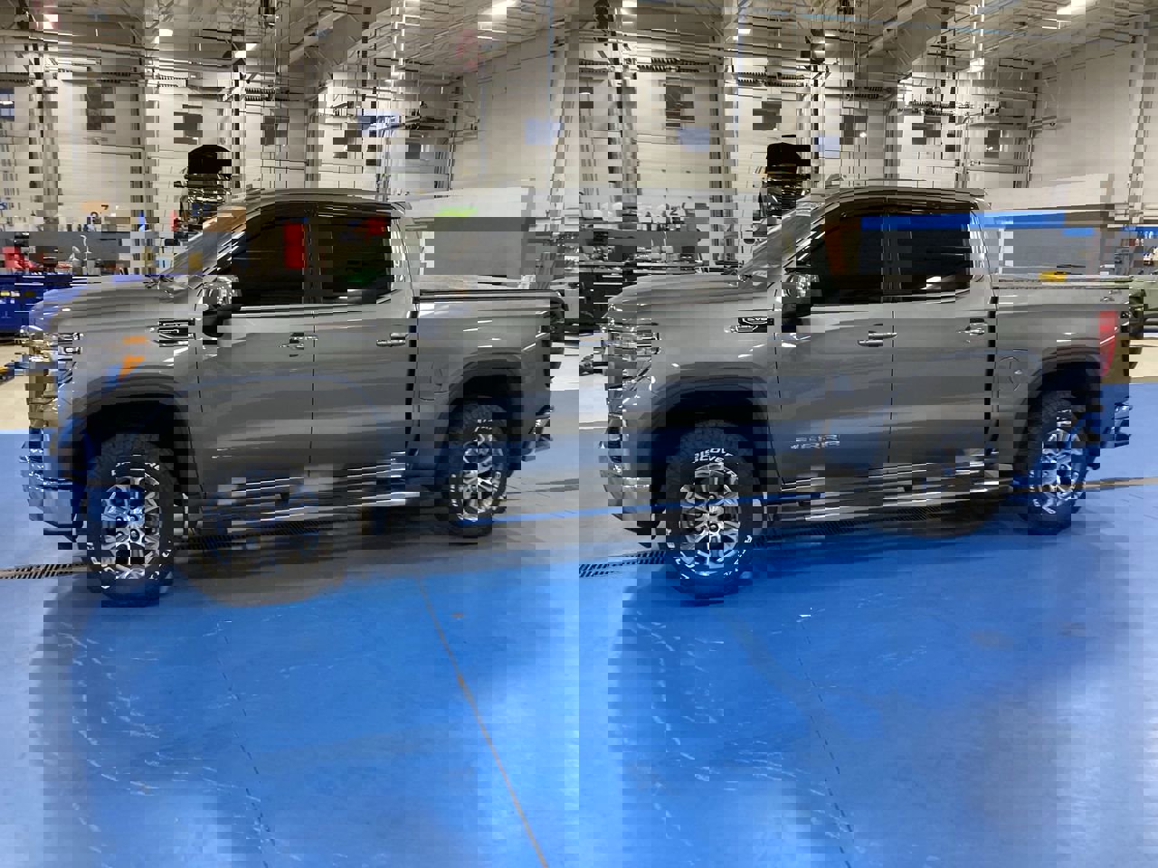 2019 Gmc Sierra 1500 SLT photo 4