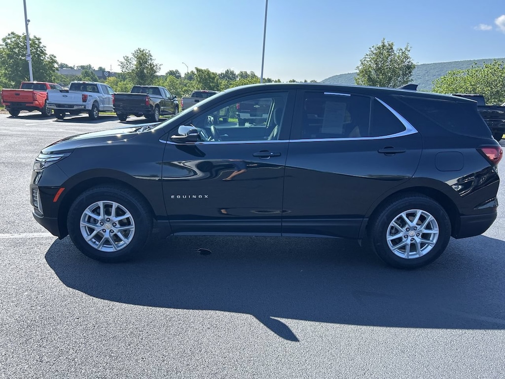 Used 2023 Chevrolet Equinox LT w/2FL SUV