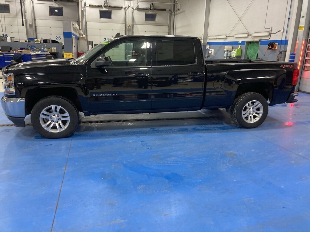 Used 2018 Chevrolet Silverado 1500 LT Truck Crew Cab