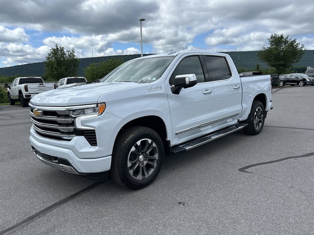 New 2026 Chevrolet Silverado 1500 High Country Truck Crew Cab