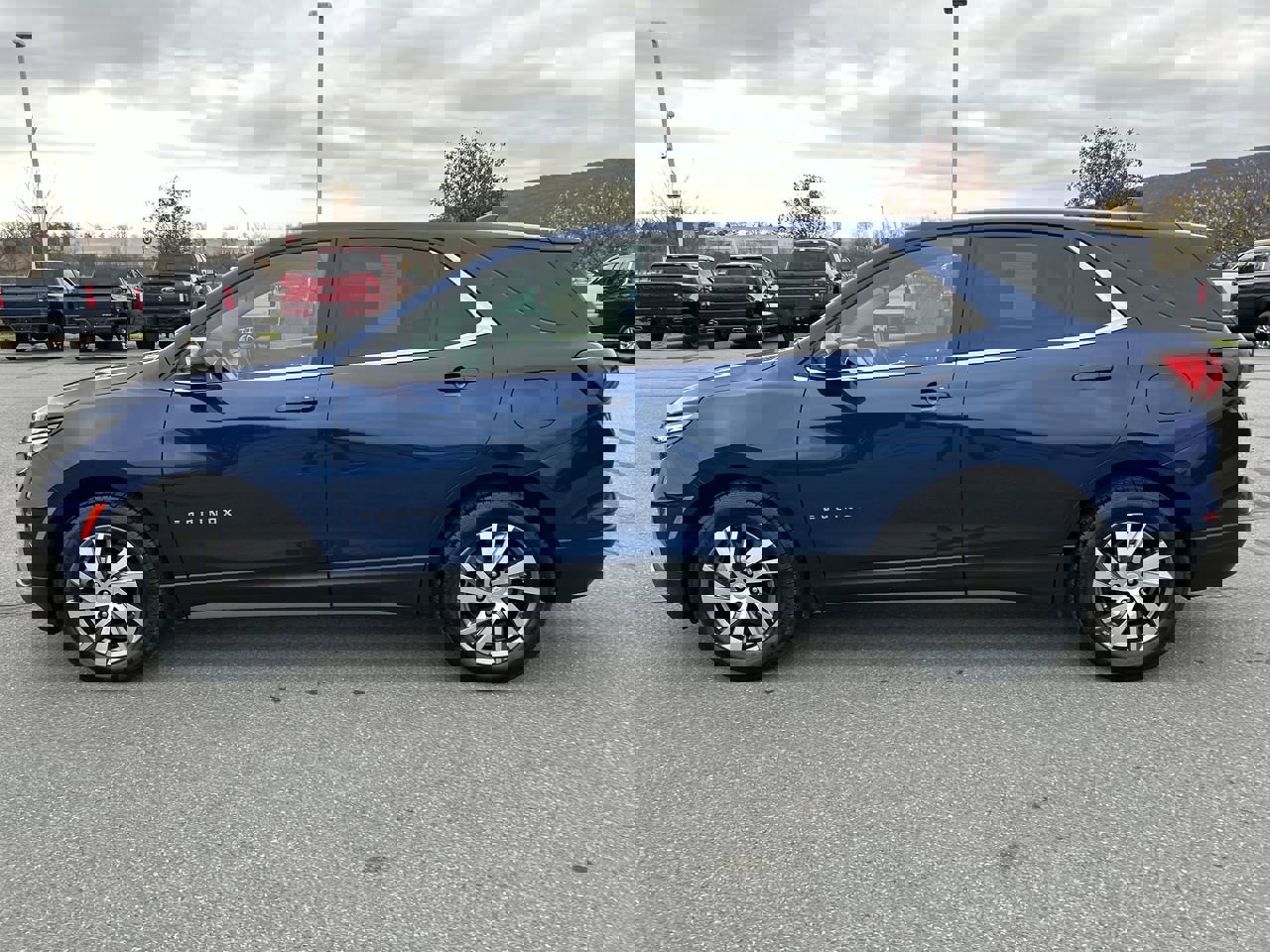 2022 Chevrolet Equinox LT photo 4