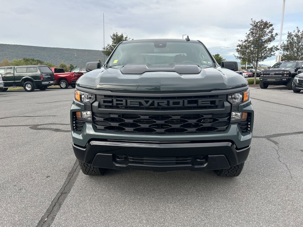 New 2026 Chevrolet Silverado 1500 Custom Trail Boss Truck Crew Cab