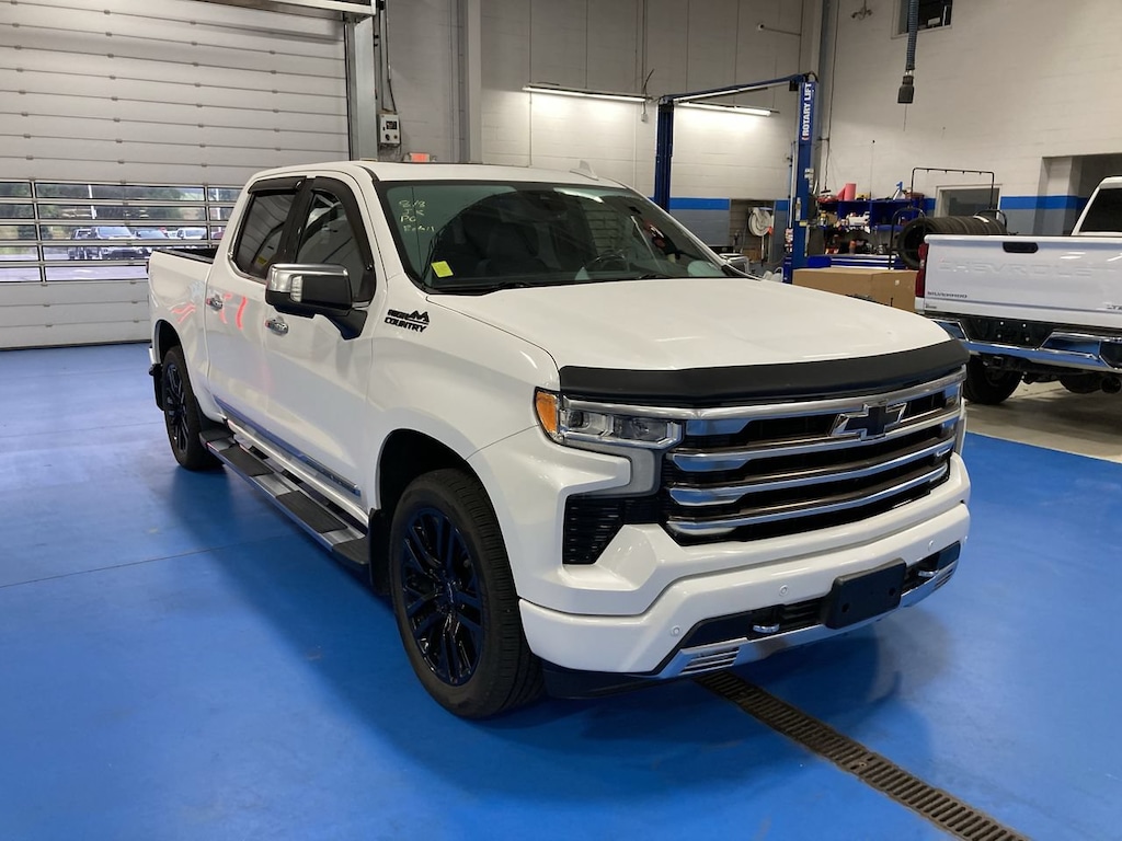 Used 2022 Chevrolet Silverado 1500 High Country Truck Crew Cab