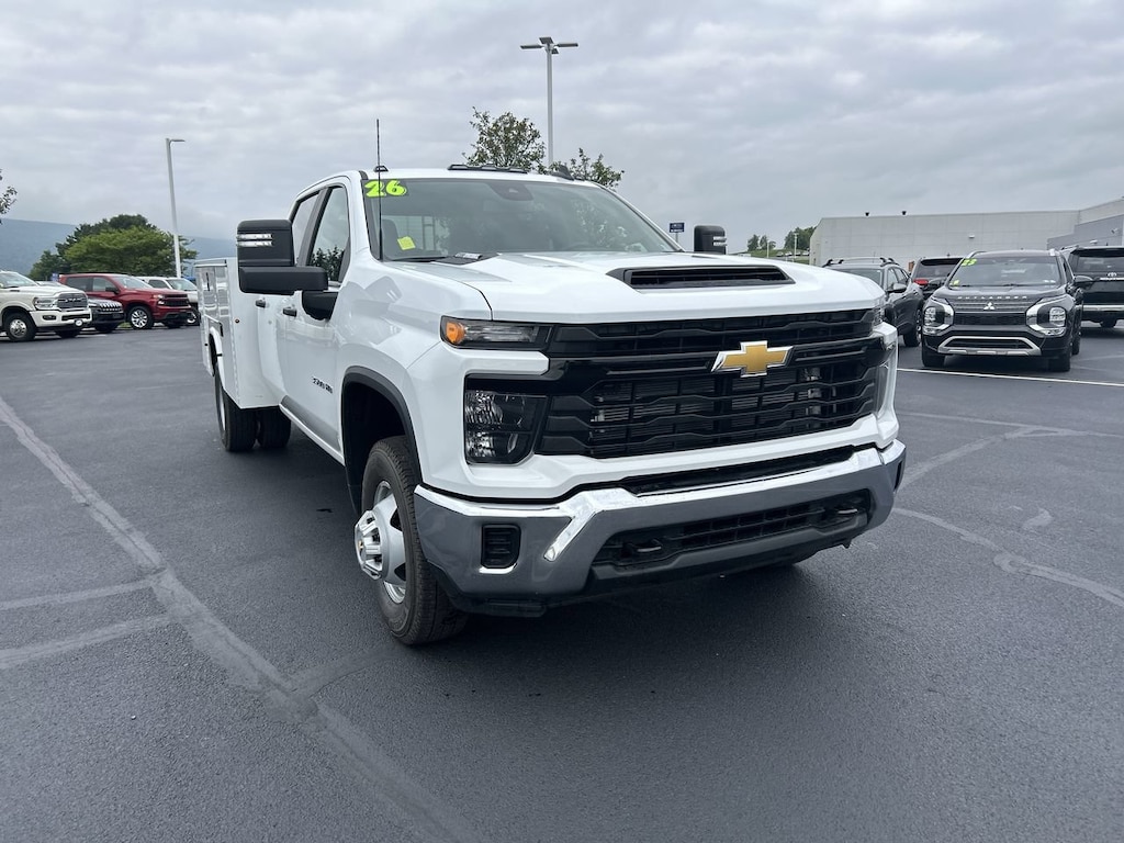 New 2026 Chevrolet Silverado 3500 HD Chassis Work Truck Truck Crew Cab