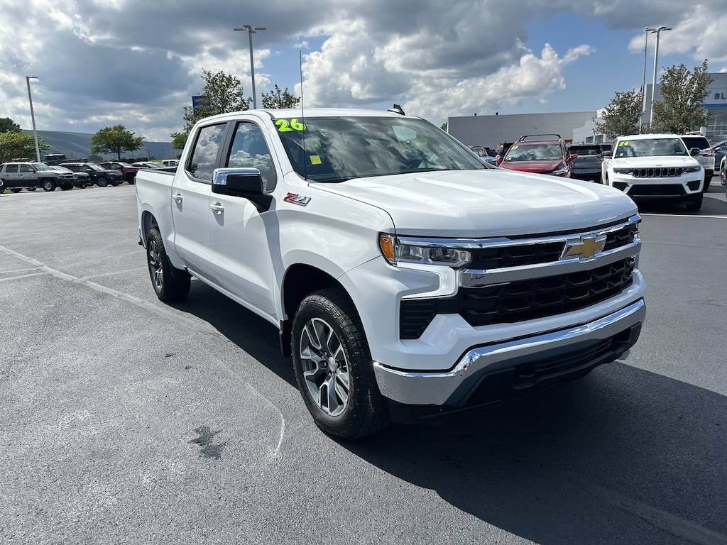 New 2026 Chevrolet Silverado 1500 LT Truck Crew Cab