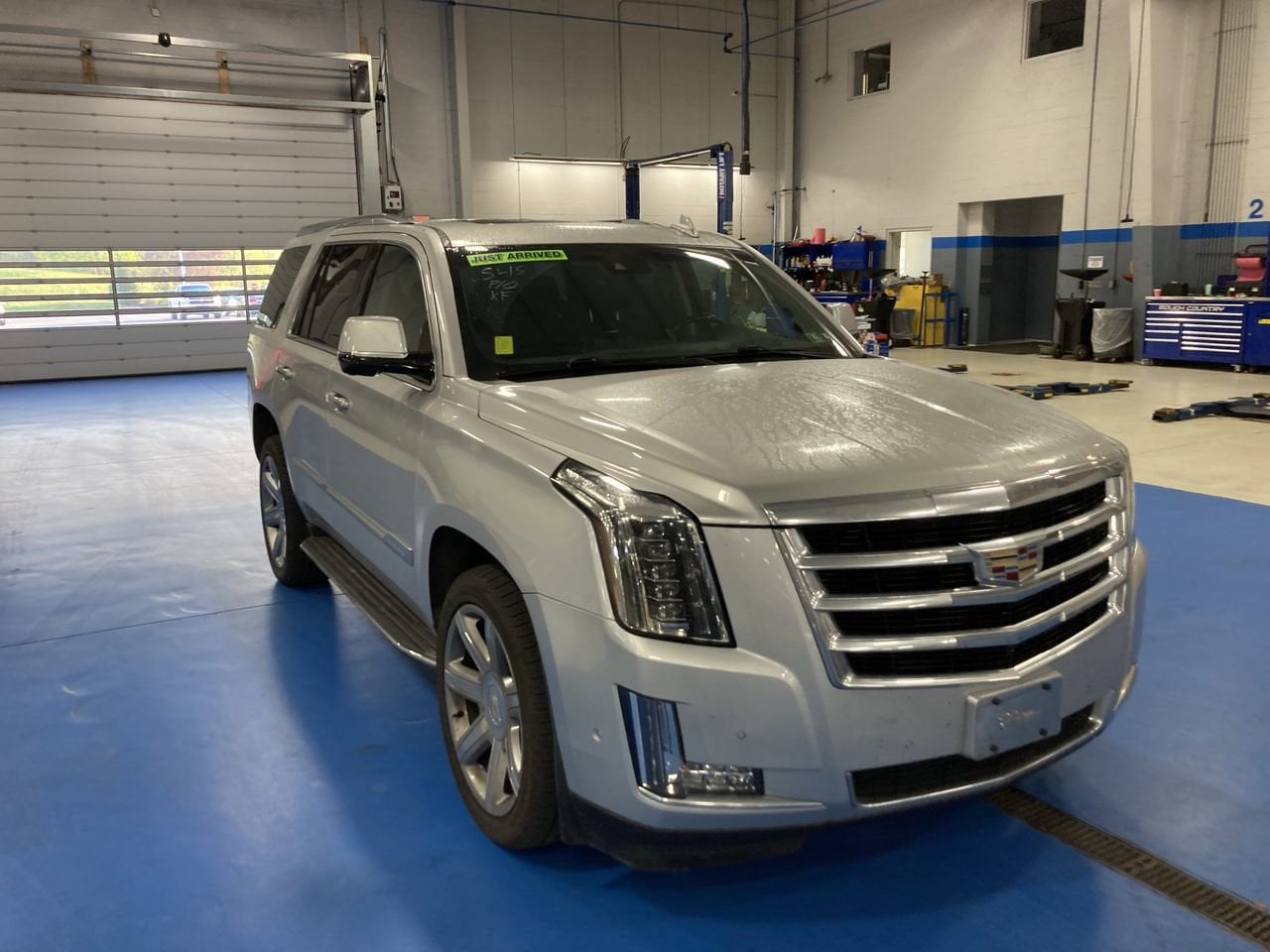 2020 Cadillac Escalade AWD Luxury's photo