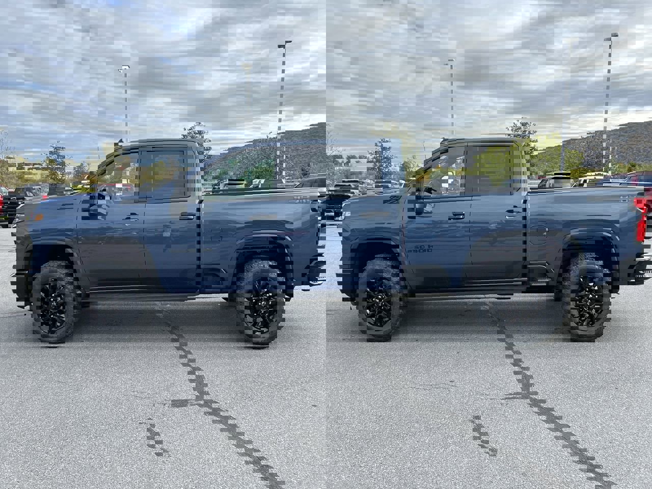 2026 Chevrolet Silverado 2500HD LT photo 3