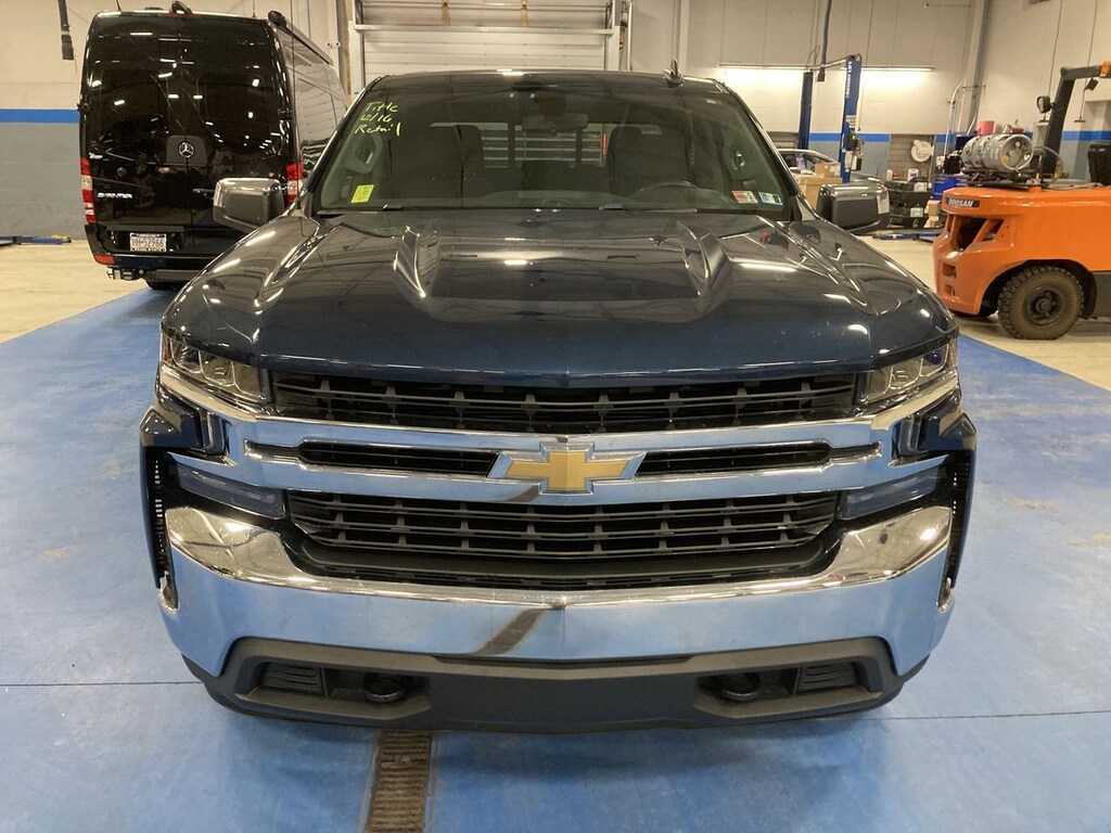 Used 2021 Chevrolet Silverado 1500 LT Truck Crew Cab