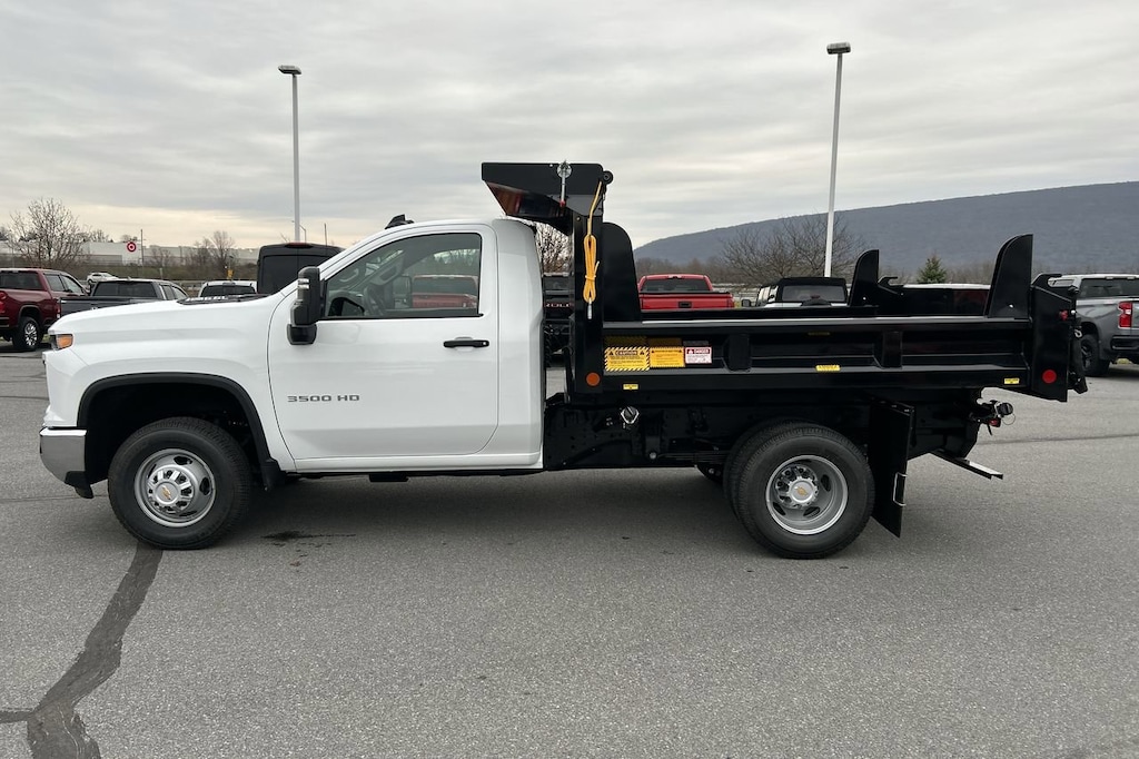 New 2025 Chevrolet Silverado 3500HD Chassis Work Truck Truck Regular Cab
