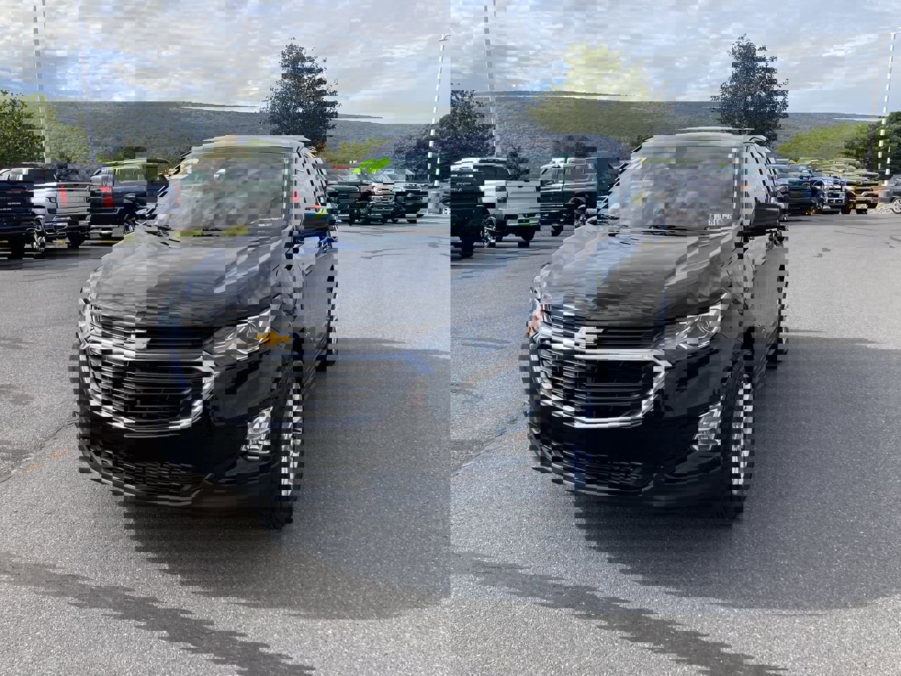 2020 Chevrolet Equinox LT photo 3