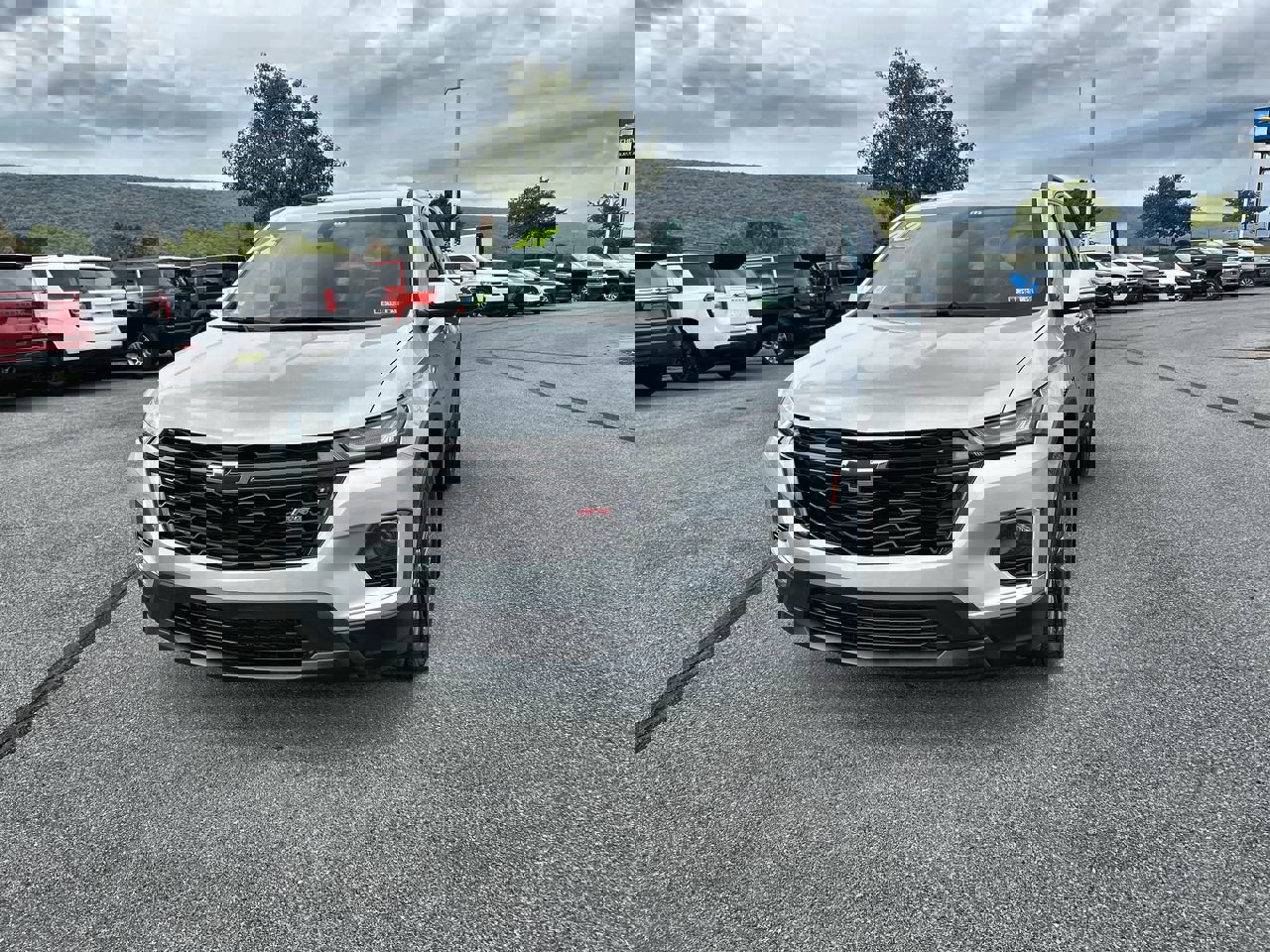 2022 Chevrolet Traverse RS photo 3