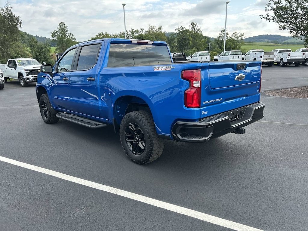 Used 2024 Chevrolet Silverado 1500 LT Trail Boss Truck Crew Cab