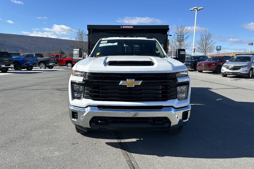 New 2025 Chevrolet Silverado 3500HD Chassis Work Truck Truck Regular Cab