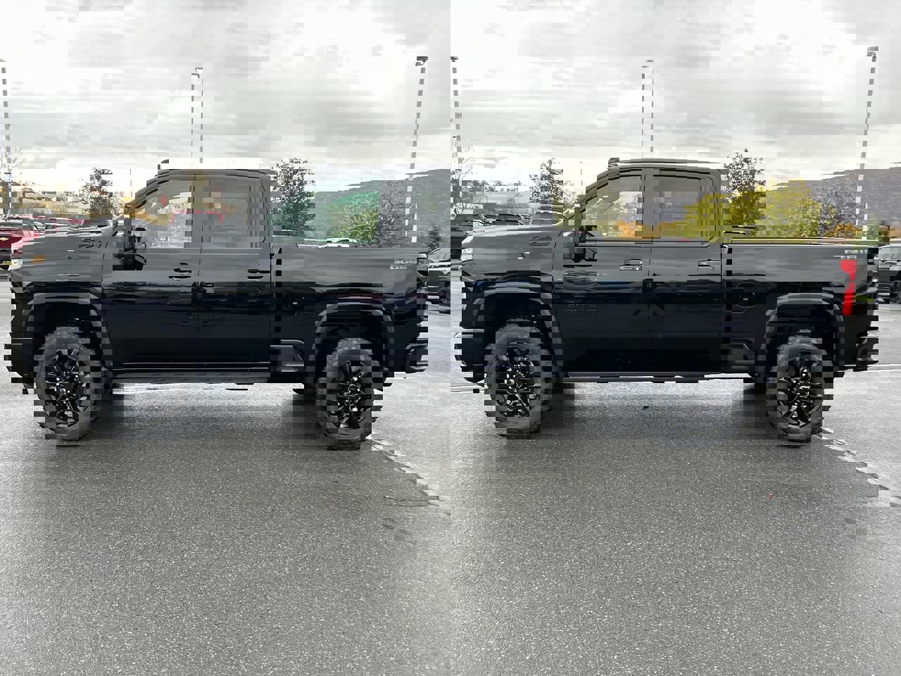 2026 Chevrolet Silverado 2500HD LT photo 3