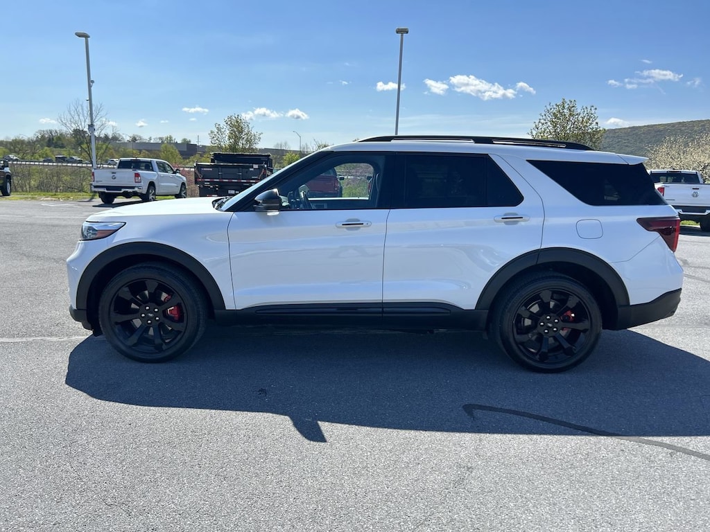 Used 2023 Ford Explorer ST SUV